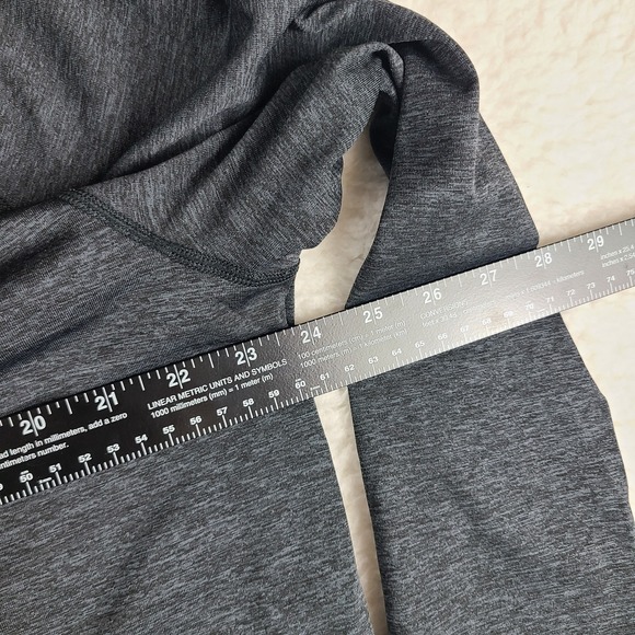 Under Armour Sweater Mens XL Dark Gray Heathered Loose Heatgear Performance Tech - Picture 5 of 10